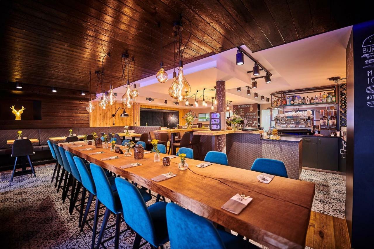 Hotel & Restaurant Herzstueck Валдкирхен Екстериор снимка